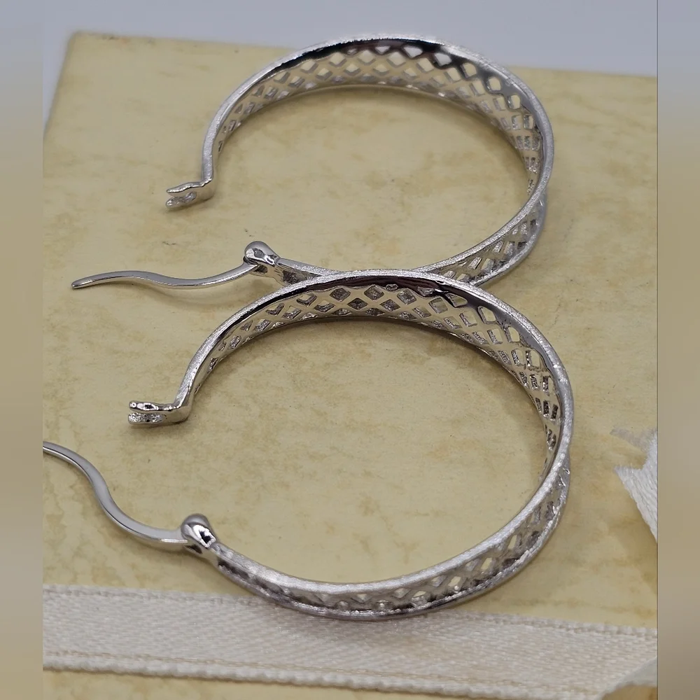 Sterling Silver 925 Rhodium Plated Diamond Cut Snap-On Hoop Earring